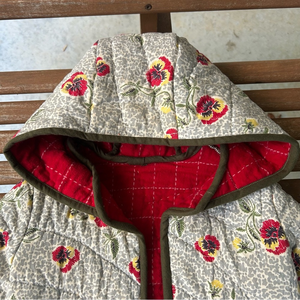 Quilt Coat - Picture 2 of 5